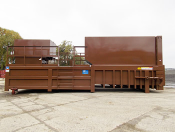 Large capacity precrusher
with loading hopper